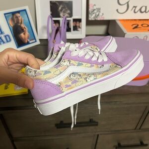 Girls Vans